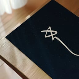 پوستر تابلو تایپوگرافی فارسی کلمه «هیچ» | طرح خطاطی مدرن با مفاهیم عرفانی | دو نسخه روشن و تاریک | دانلود فوری فایل دیجیتال